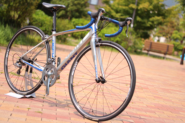 GIANT ジャイアント DEFY2 デファイ ティアグラ 105