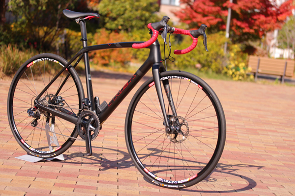 TREK（トレック） BOONE 9 （ブーン9） アルテグラDi2 ディスクロード